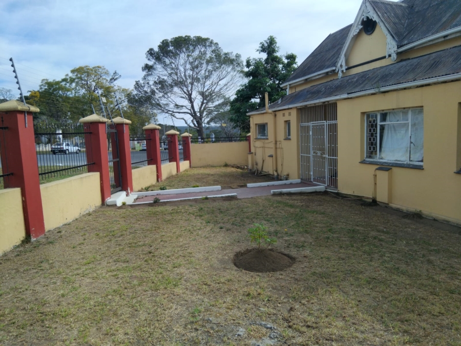 10 Bedroom Property for Sale in Fort Hill Eastern Cape